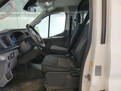 Used 2025 Ford Transit 250 Low Roof w/ Exterior Upgrade Package RWD image 5
