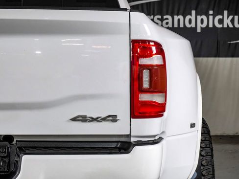 Used 2022 RAM 3500 Limited AWD/4WD image 44