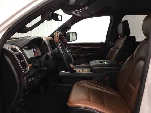 Used 2019 RAM 1500 Limited image 5