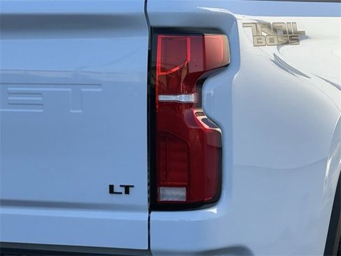New 2026 Chevrolet Silverado 2500 LT w/ Trail Boss Package image 9