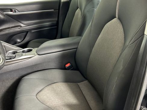 Used 2024 Toyota Camry LE image 11