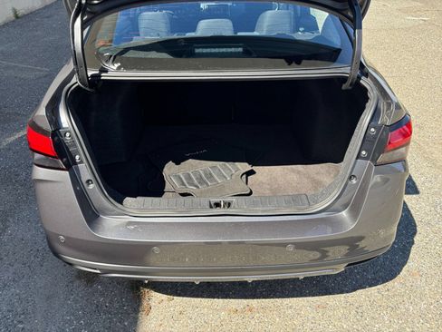 Used 2025 Nissan Versa SV FWD image 24