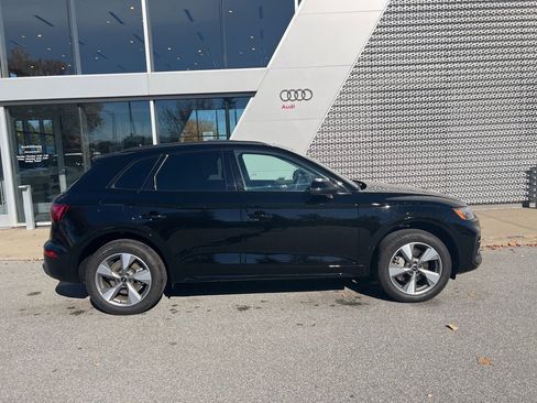 Used 2025 Audi Q5 2.0T Premium image 19