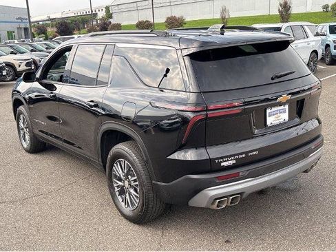 Used 2026 Chevrolet Traverse LT AWD/4WD image 14