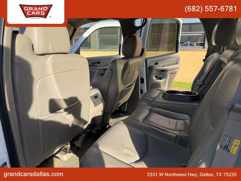 Used 2005 Chevrolet Tahoe LT w/ LT Preferred Equipment Group image 11