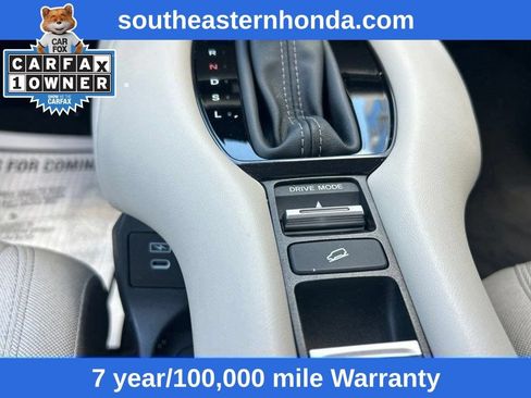 Used 2025 Honda HR-V LX image 18