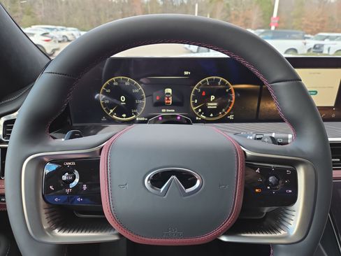 New 2026 INFINITI QX80 Autograph w/ Premium Cargo Package image 10