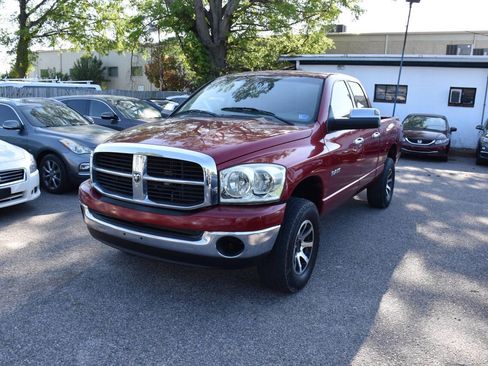 Used 2008 Dodge Ram 1500 Truck ST AWD/4WD image 2