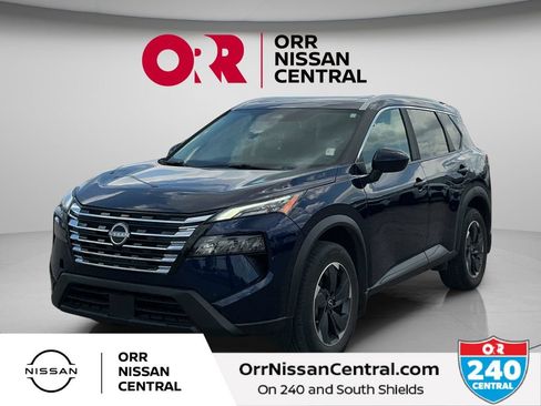 Used 2025 Nissan Rogue SV w/ SV Premium Package FWD image 1