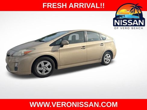 Used 2010 Toyota Prius Two FWD image 1