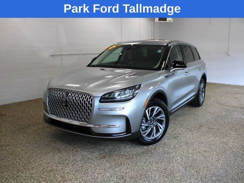 Used 2023 Lincoln Corsair AWD w/ Equipment Group 101A image 10