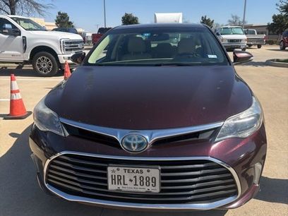 Used 2016 Toyota Avalon Limited w/ Toyota Safety Sense Package
