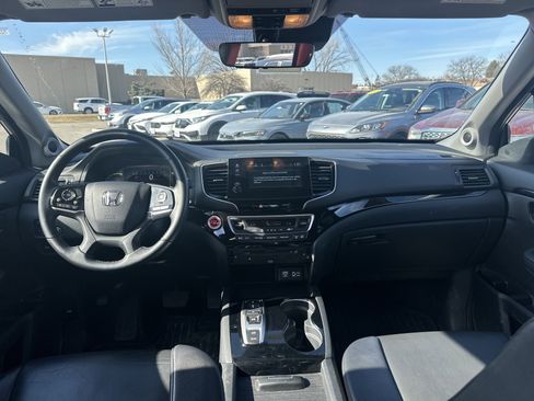 Used 2022 Honda Pilot Touring image 20