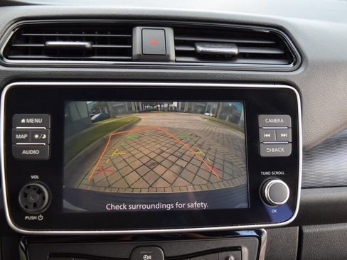 Used 2022 Nissan Leaf SV image 62