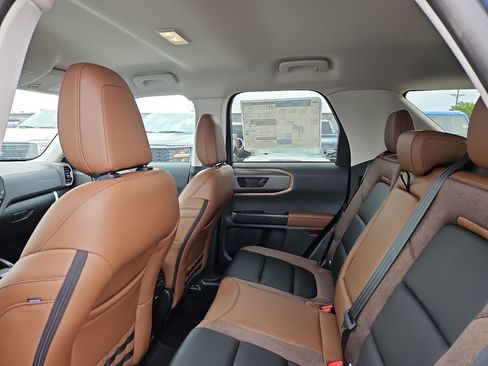 New 2026 Ford Bronco Sport Outer Banks image 19