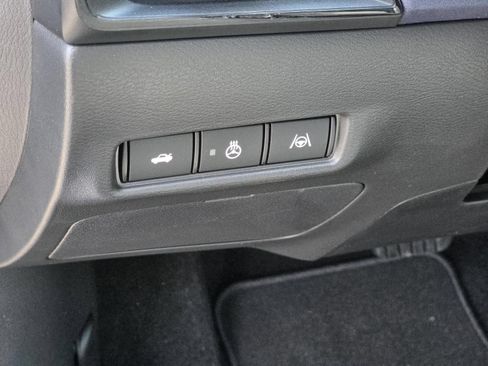 New 2027 Nissan Sentra SL w/ Floor Mat Package FWD image 19