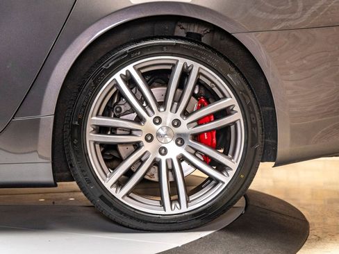 Used 2017 Maserati Quattroporte S GranLusso Q4 image 17