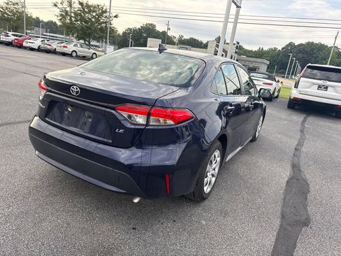 Used 2021 Toyota Corolla LE FWD image 20