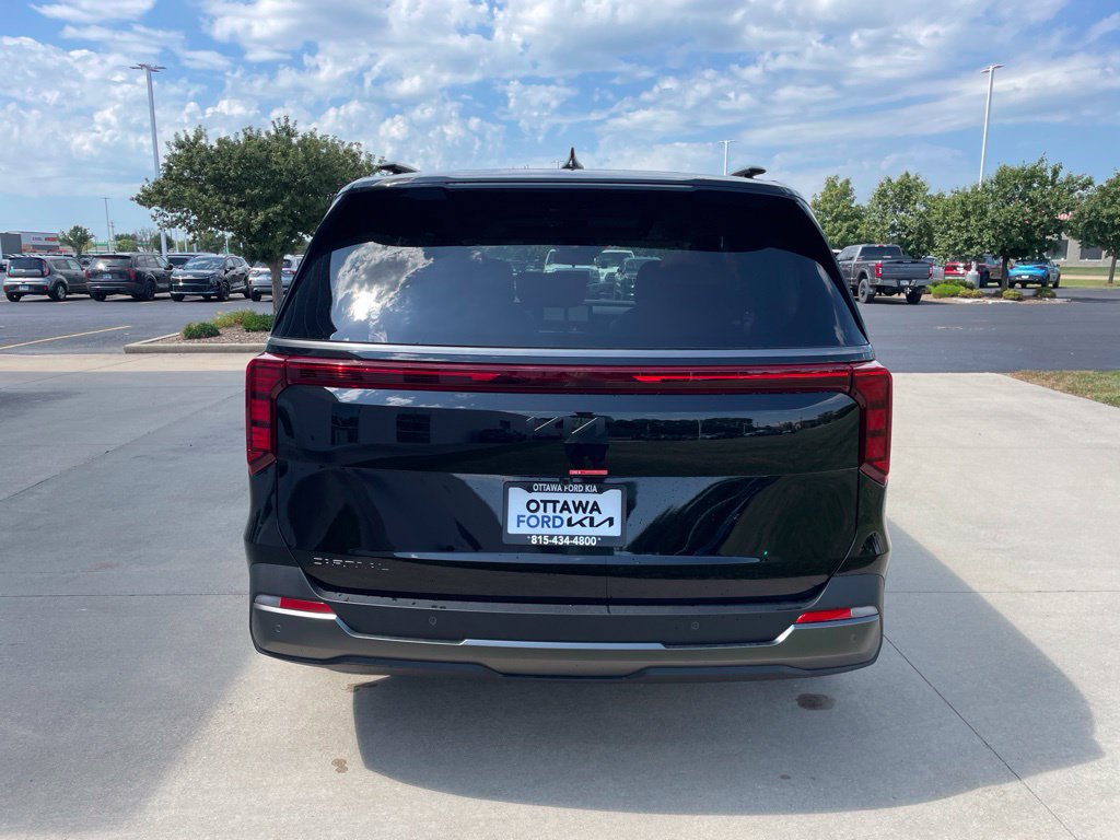 New 2027 Kia Carnival SX FWD image 6