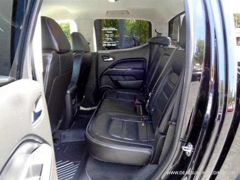Used 2020 GMC Canyon Denali AWD/4WD image 19