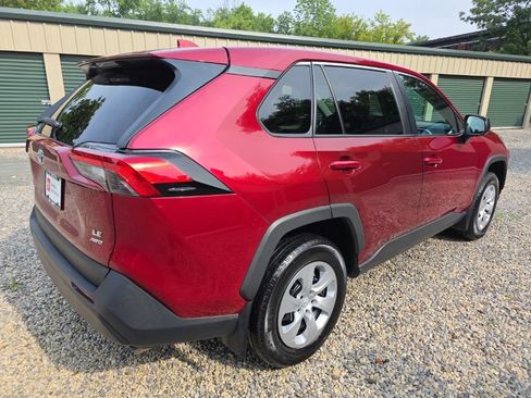 Certified 2024 Toyota RAV4 LE AWD/4WD image 6