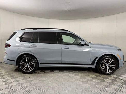 Used 2023 BMW X7 xDrive40i w/ Executive Package AWD/4WD image 8