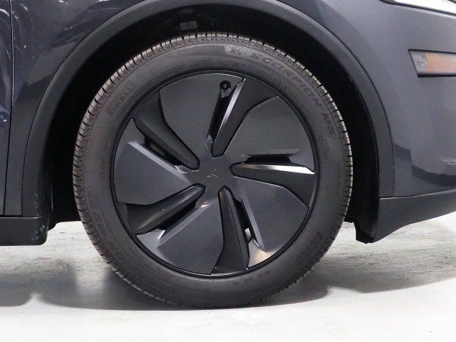 Used 2026 Tesla Model Y Long Range AWD/4WD image 50