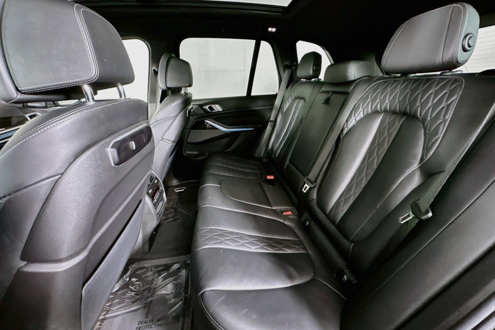 Used 2025 BMW X5 xDrive50e AWD/4WD image 9