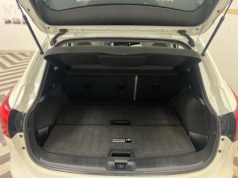 Used 2018 Nissan Rogue Sport SV image 21