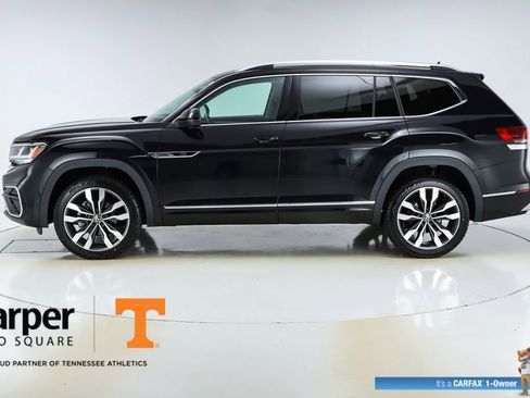 Used 2023 Volkswagen Atlas SEL Premium image 2