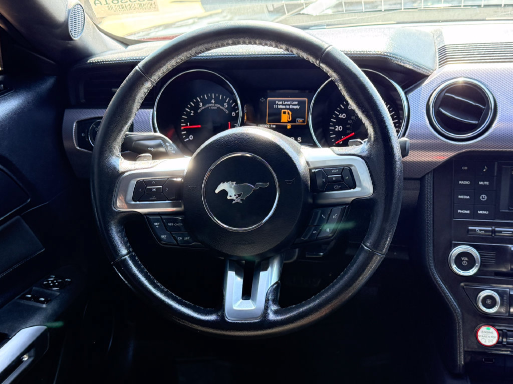 Used 2017 Ford Mustang GT RWD image 13