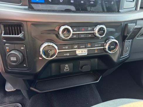 Used 2025 Ford F150 XLT w/ Equipment Group 301A Standard AWD/4WD image 28