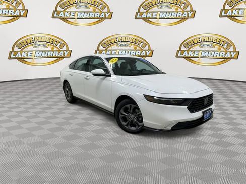 Used 2024 Honda Accord EX image 5