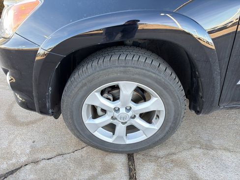 Used 2011 Toyota RAV4 Limited w/ Limited Extra Value Pkg image 4