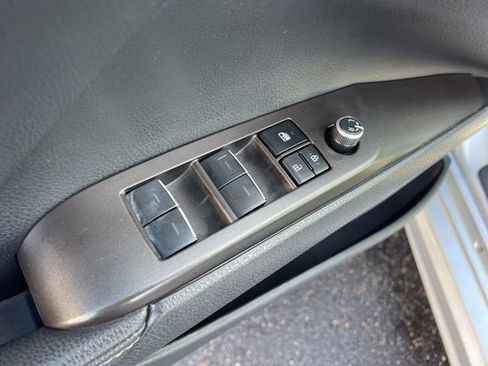 Used 2023 Toyota Camry XSE image 27