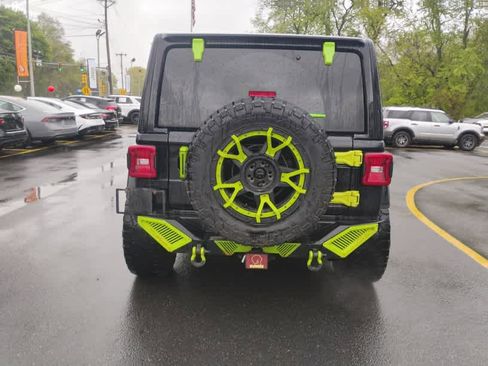 Certified 2021 Jeep Wrangler Unlimited Sahara AWD/4WD image 6