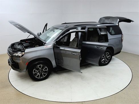 Used 2022 Chevrolet Tahoe Z71 w/ Z71 Off-Road Package image 22