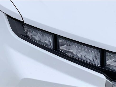 Used 2025 Hyundai Santa Cruz SEL FWD image 27