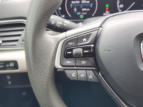 Used 2020 Honda Accord EX image 37