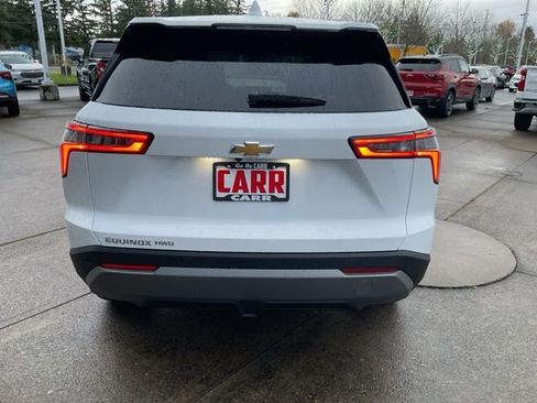 New 2026 Chevrolet Equinox LT image 7