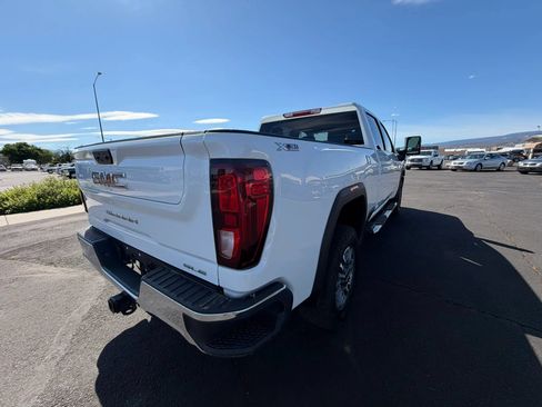 Used 2024 GMC Sierra 2500 SLE w/ SLE Convenience Package AWD/4WD image 6