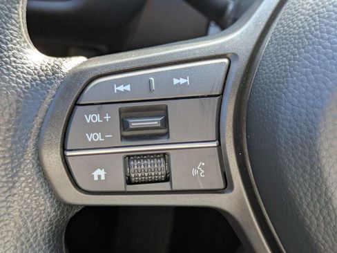 Certified 2026 Honda HR-V LX image 30