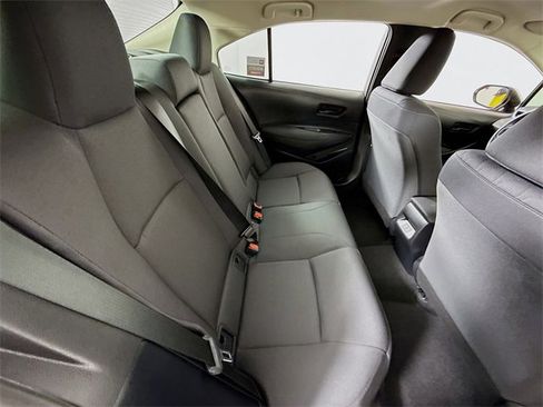Certified 2025 Toyota Corolla LE image 27