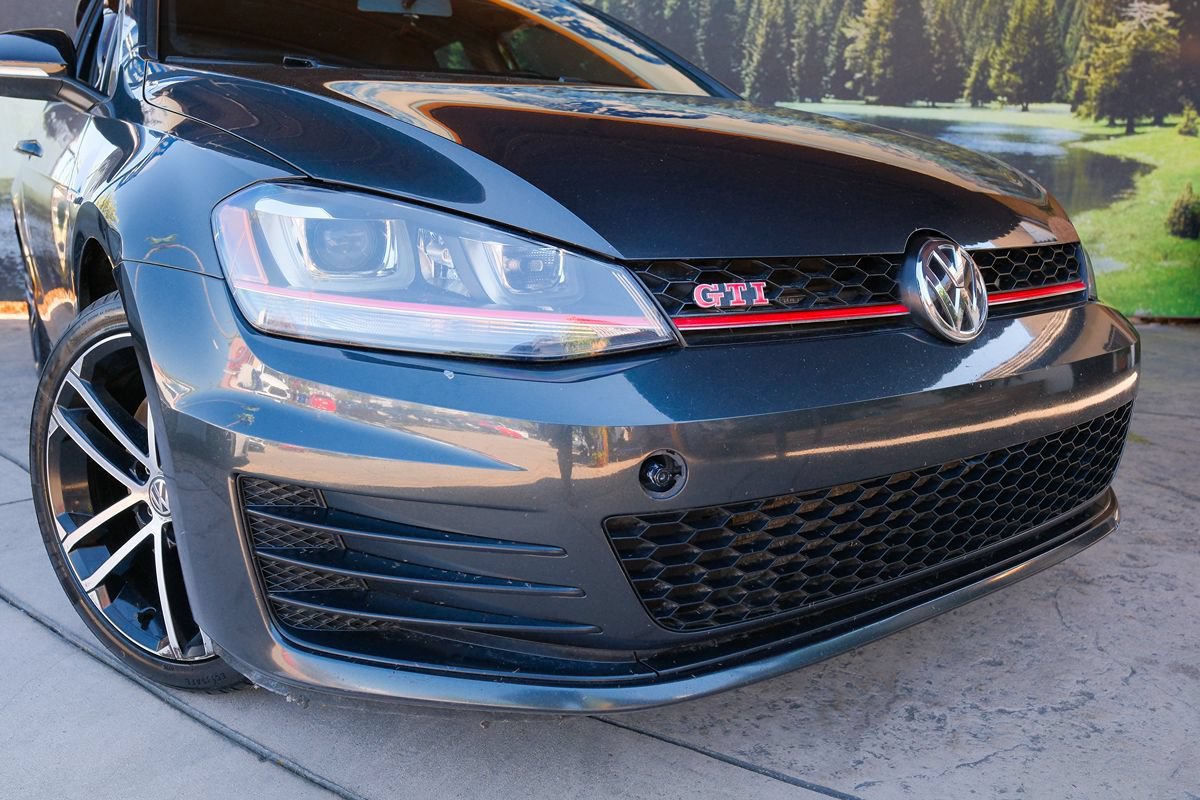 Used 2017 Volkswagen GTI Sport FWD image 7