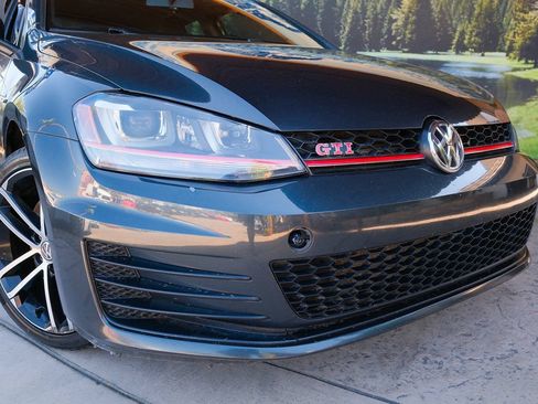 Used 2017 Volkswagen GTI Sport FWD image 7