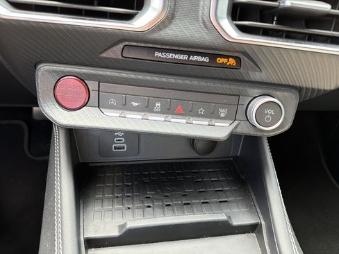 Used 2024 Ford Mustang GT Premium w/ GT Performance Package RWD image 20