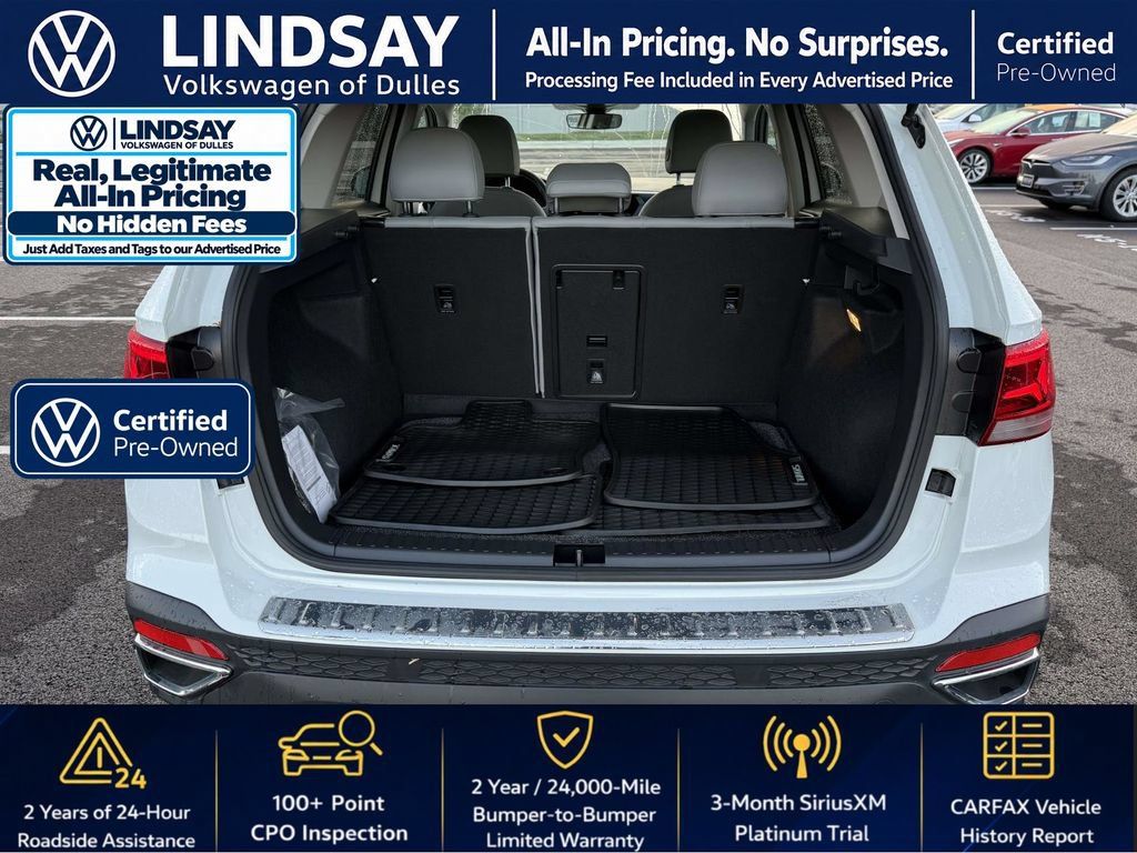 Certified 2023 Volkswagen Taos SE w/ Panoramic Sunroof Package AWD/4WD image 16