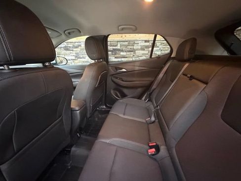 Used 2023 Buick Encore GX Select w/ Sport Touring Package AWD/4WD image 31