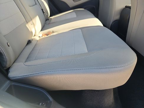 Used 2021 Ford EcoSport S image 30