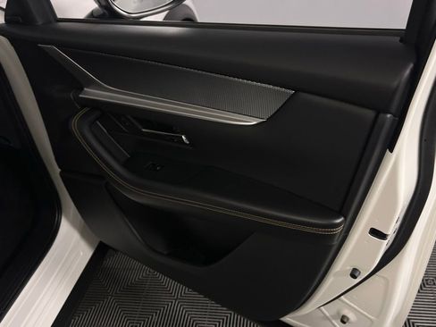 Used 2025 MAZDA CX-90 Plug-In Hybrid w/Premium Sport image 35